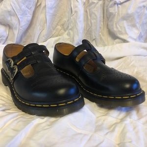 Doc Martens Mary Janes NEVER WORN EU 41 US 9